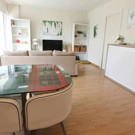 Apartman Petit Ancora, Frente A Playa Grande *